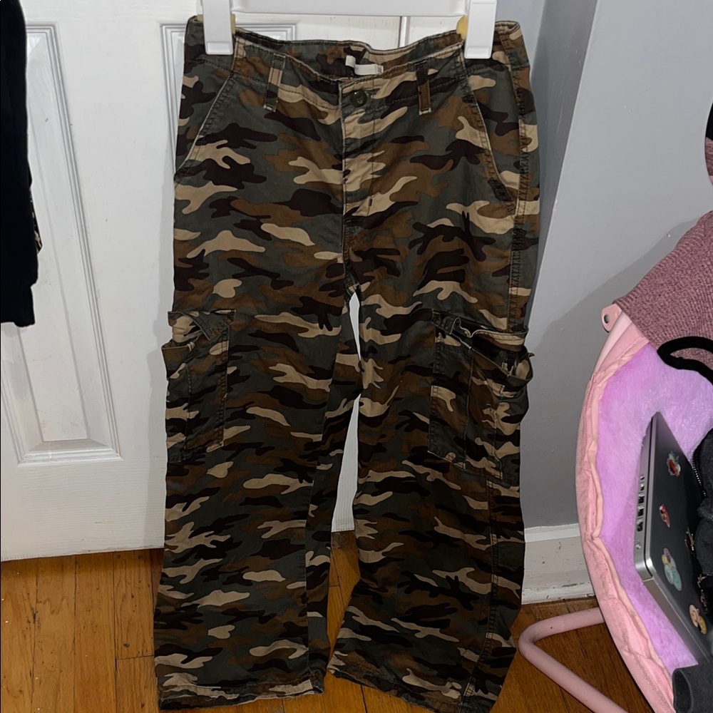 levi ‘94 baggy army print cargo